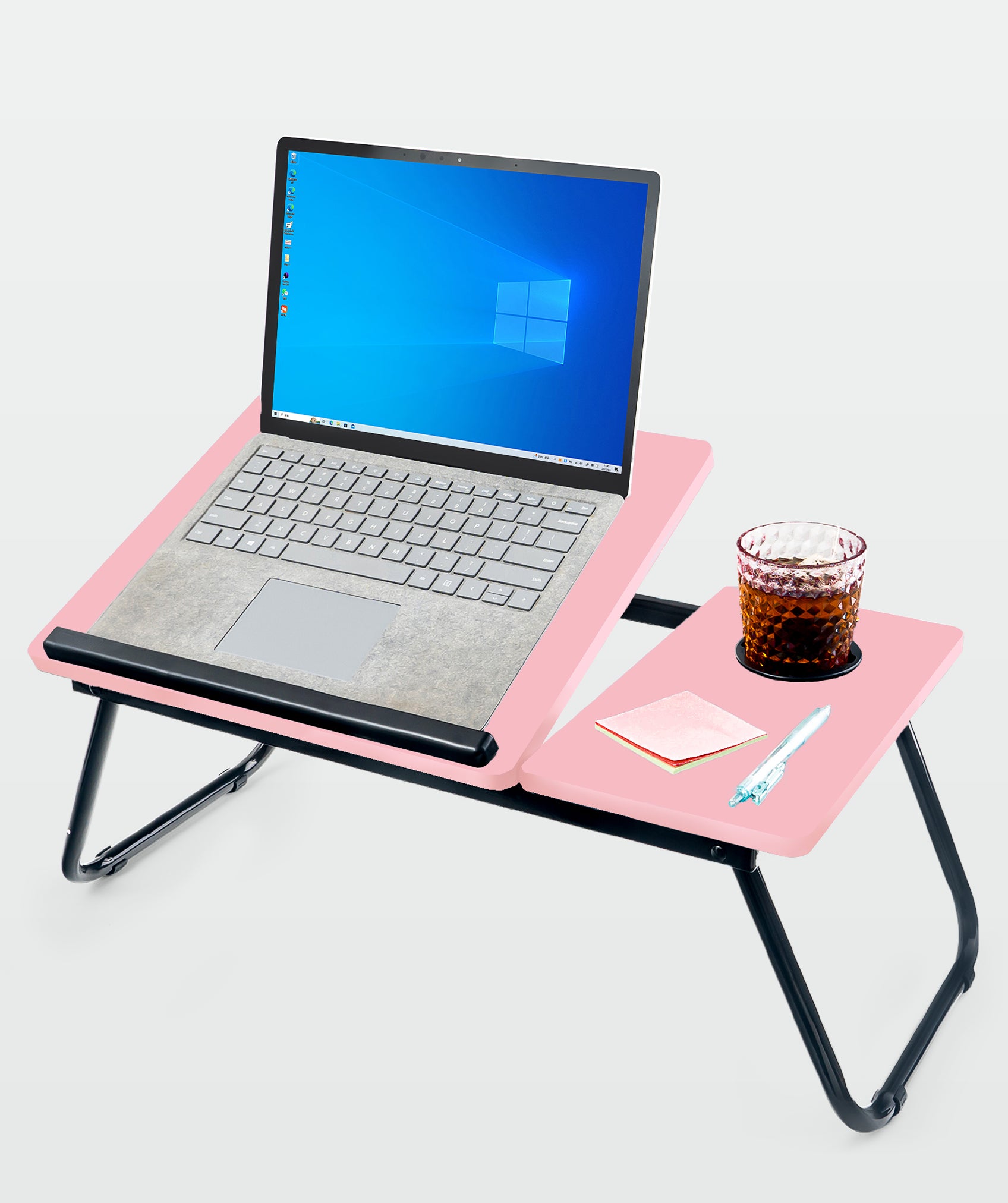 Tavolo pieghevole portatile in legno e metallo: ideale per lavorare e rilassarsi